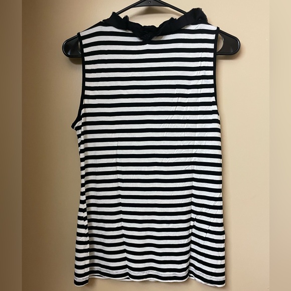 Spense Studio EUC sleeveless tank - Picture 4 of 4